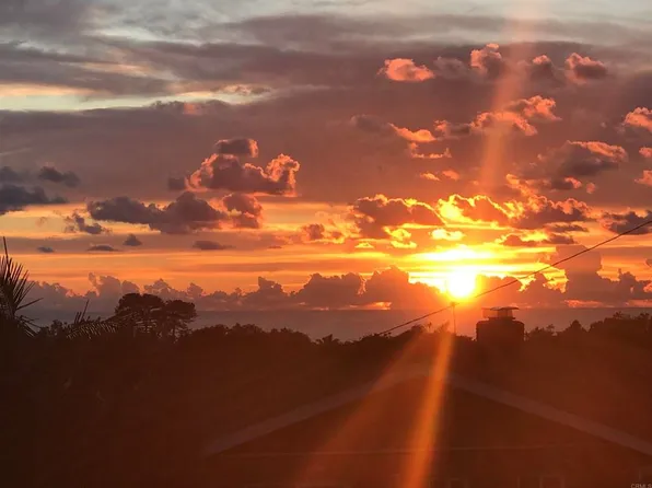 3342-44 Donna Dr, Carlsbad, CA 92008