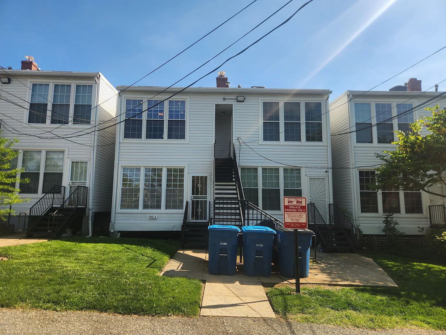 1 bed, 749 sqft, $1,995 — Photo 2
