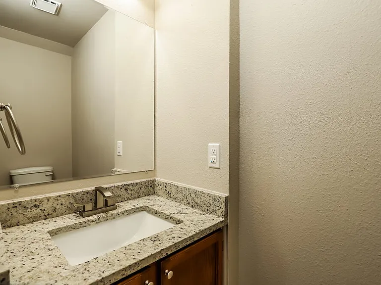 10420 Arbor Blf — Photo 19