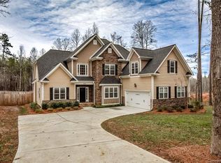 967 Linwood Rd, Mooresville, NC 28115