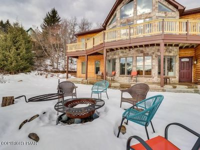 2114 Strawberry Lndg, Long Pond, PA, 18334