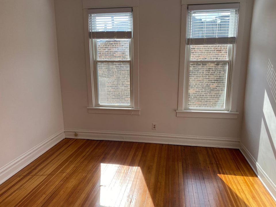 west facing bedroom 1