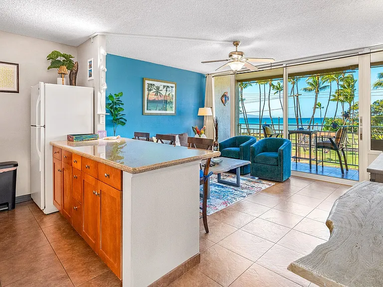 S Kihei Rd — Photo 16