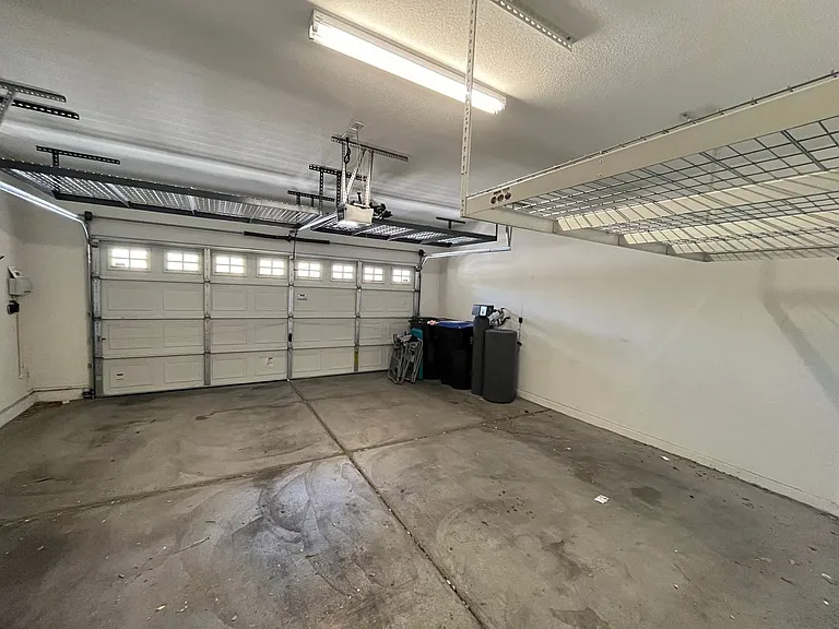 5547 Fairmeade Way — Photo 30