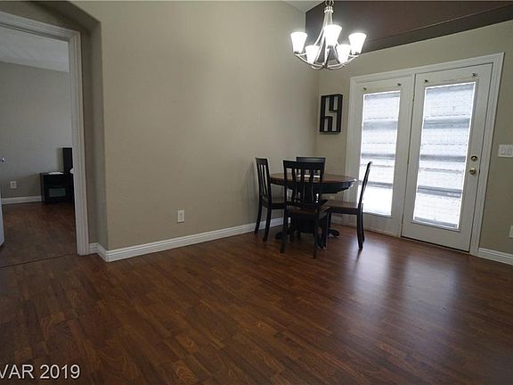 3rd image of 10583 Petricola St Unit 101