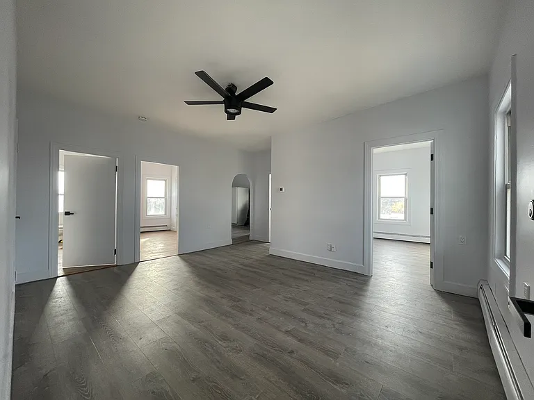 5 Merino St #3W — Photo 1