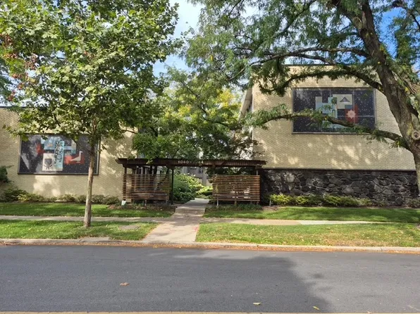 1044 Ontario St APT 1A, Oak Park, IL 60302