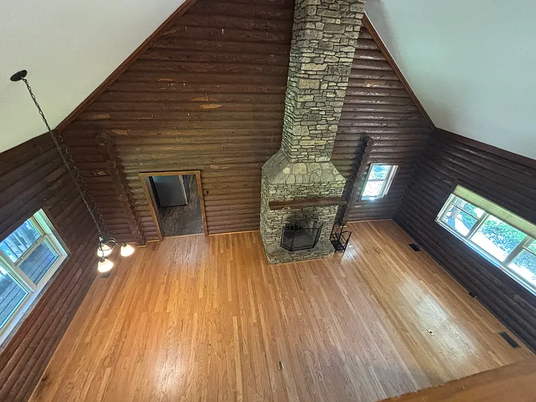 3109 Heritage Ct — Photo 18