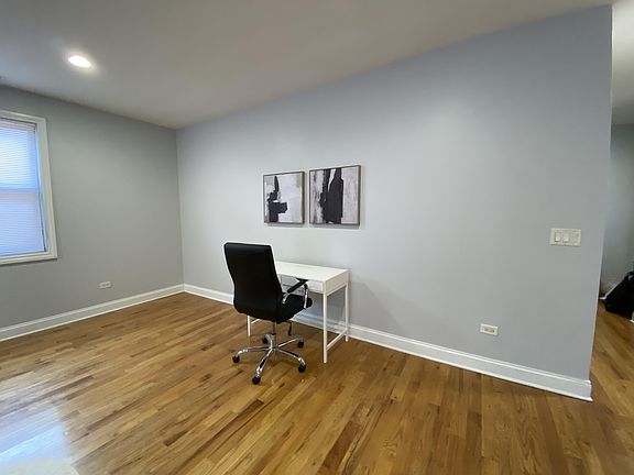 3rd image of 425 E 42nd St #2