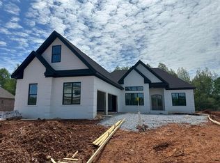 13831 Shadow Creek Dr, Athens, AL 35613
