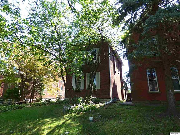 2nd image of 1406 Oak St