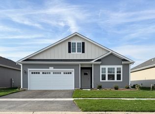 799 Mesa Ln, Pingree Grove, IL 60140