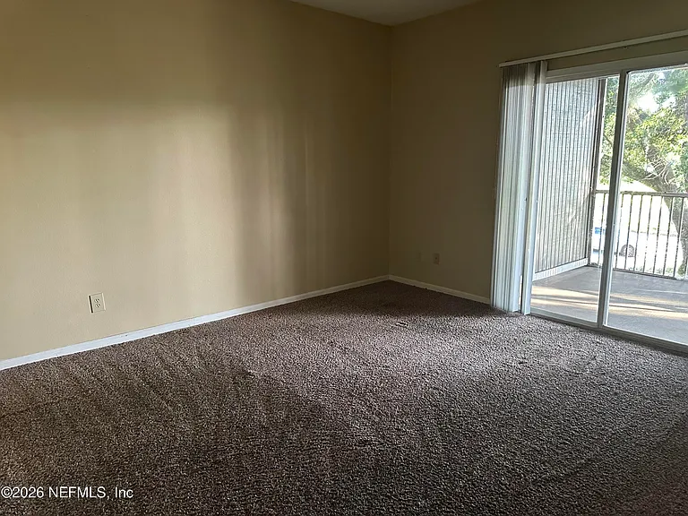10000 Gate Pkwy N #123 — Photo 9