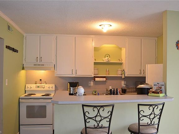 5th image of 5723F Bramblegate Dr