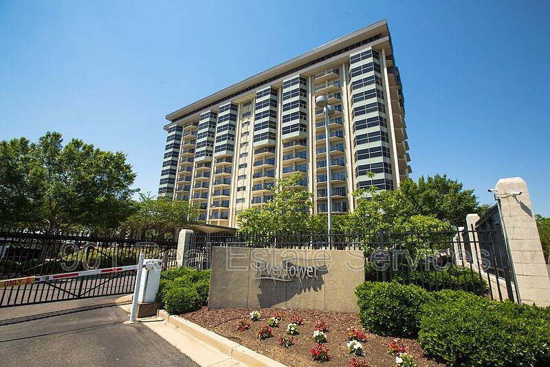 655 Riverside Dr APT 902, Memphis, TN 38103 | Zillow