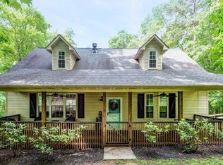 9400 Jim Loy Rd, Strawberry Plains, TN 37871