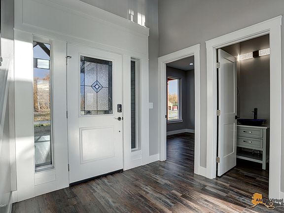 4th image of 1575 N River Rock Cir