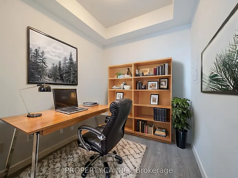 8 Eglinton Ave E #1412 — Photo 5