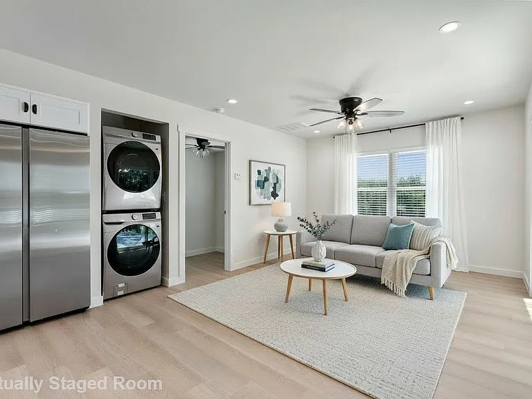 515 E 39th St #2 — Photo 5
