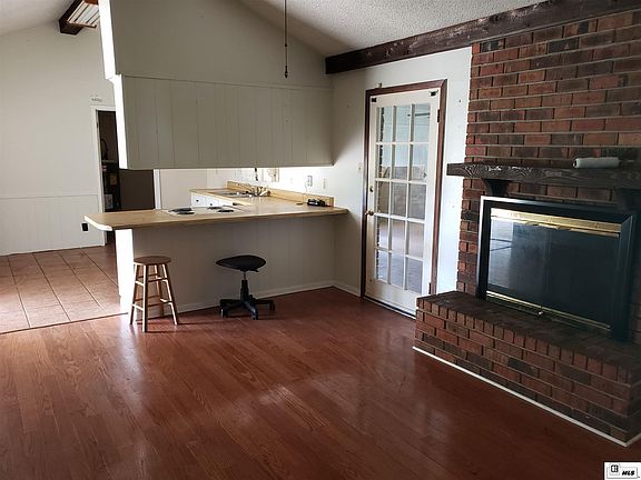 5th image of 192 Leisure Dr