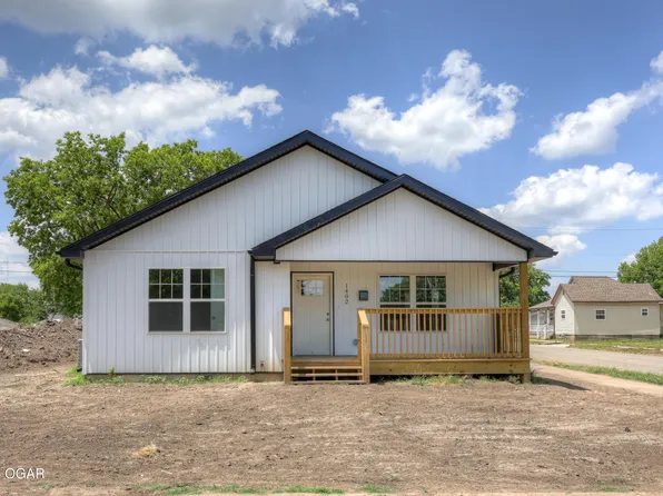 1402 S Kentucky Ave, Joplin, MO 64801