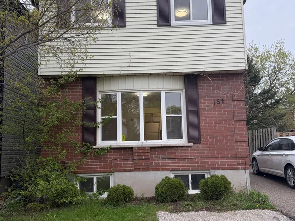 184 Ironwood Rd, Guelph, ON N1G 3R4