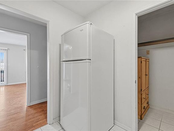 4th image of 200 Manville Hill Rd APT 41