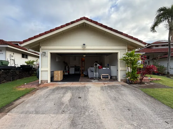 94-1100 Nawele St, Waipahu, HI 96797
