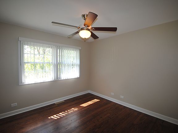3rd image of 2N439 Diane Ave