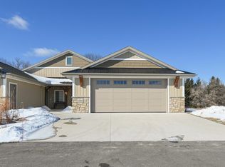 2765 County Rd, Ee Abrams, WI 54101