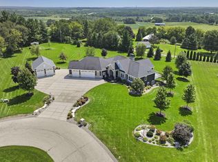 34485 44th St, Burlington, WI 53105
