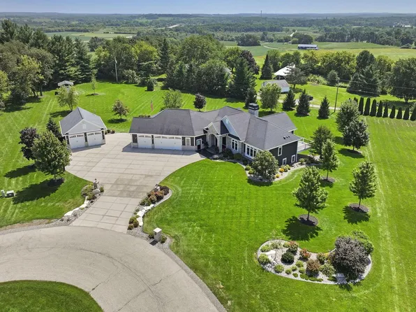 34485 44th STREET, Burlington, WI 53105