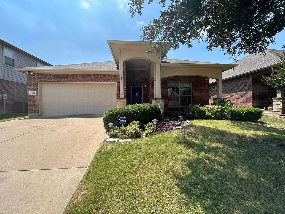 1st image of 13045 Sierra View Dr