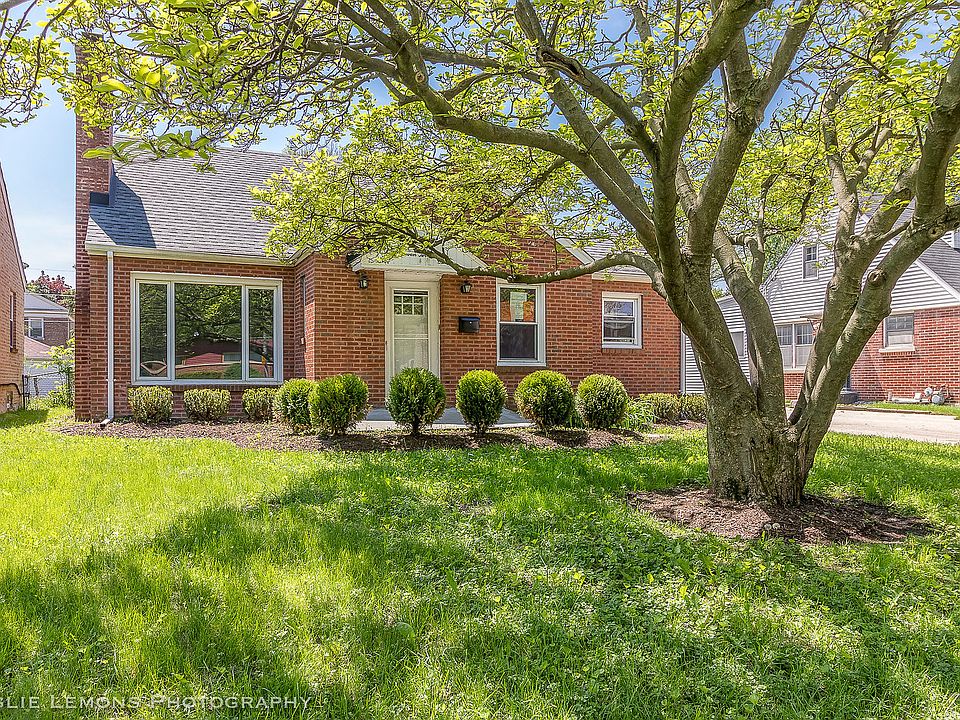 1st image of 1124 Nichols Ln