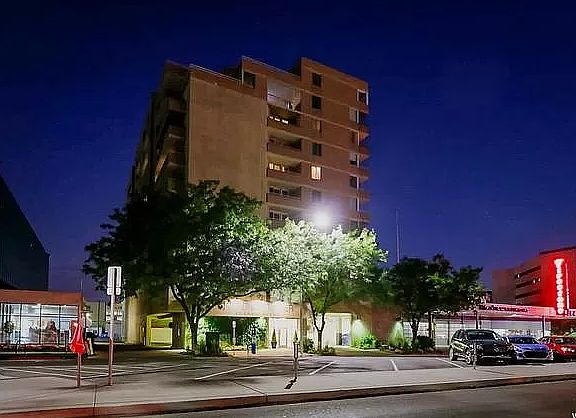 2nd image of 230 E Broadway St S #706