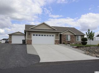1989 Pheasant Flats Dr, Lewiston, ID 83501