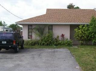 1036 SW 2nd St, Hallandale, FL 33009