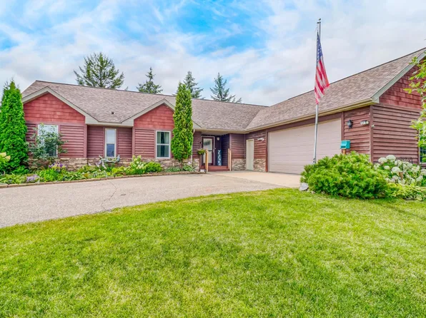 1807 Brainard Blvd, Detroit Lakes, MN 56501