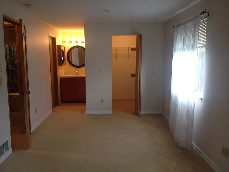 12707 87th Ct NE — Photo 16