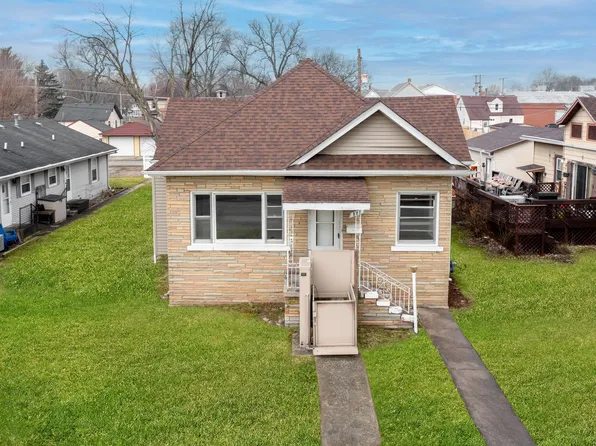 171 S Center Ave, Bradley, IL 60915