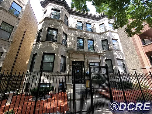 4356 N Kenmore Ave #204 Photo 1