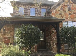 542 Newington Ln, Sugar Land, TX 77479