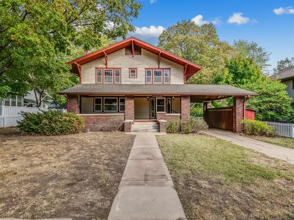 310 N Sycamore St, Peabody, KS 66866
