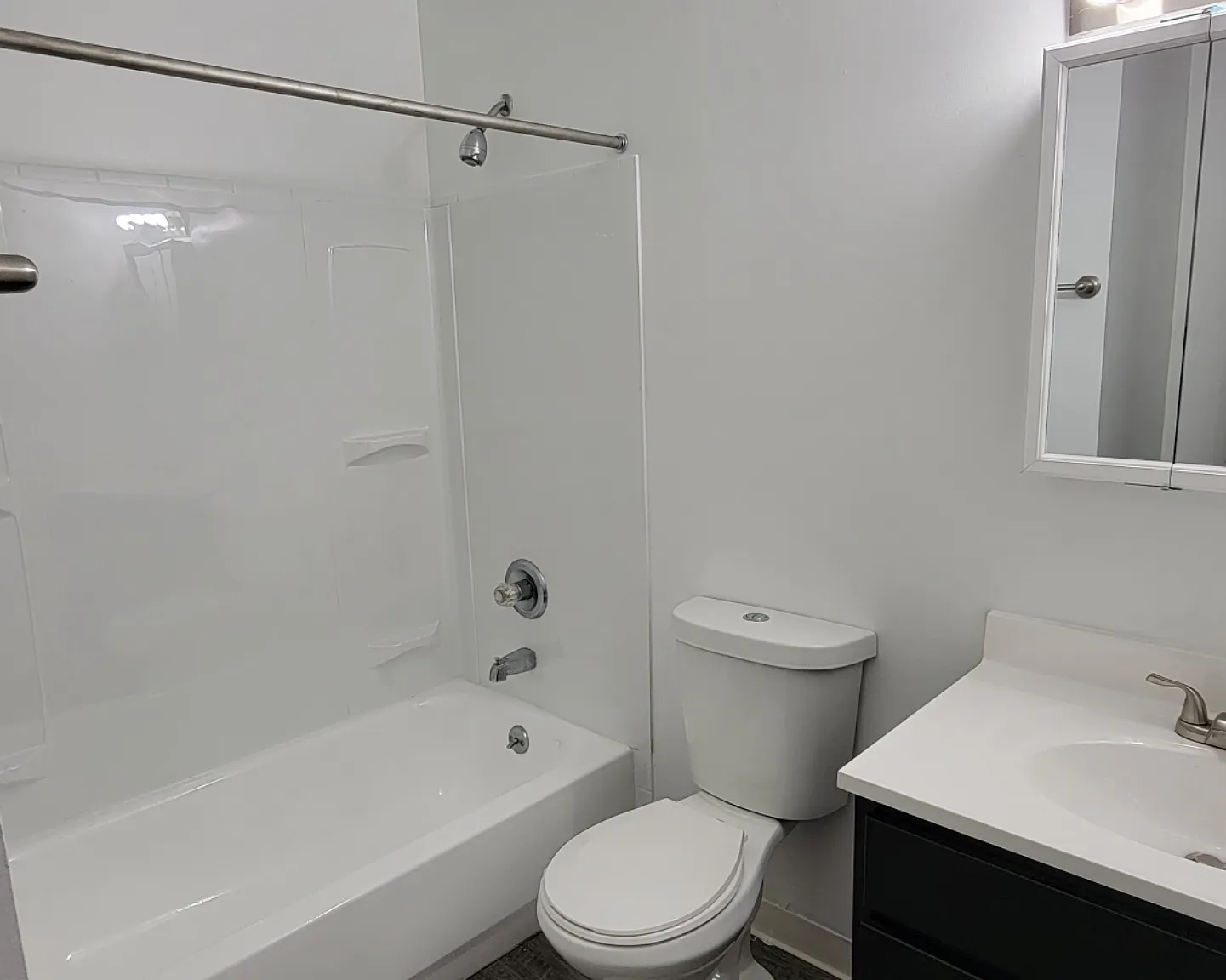 Hidden Trail Apartments — Photo 3