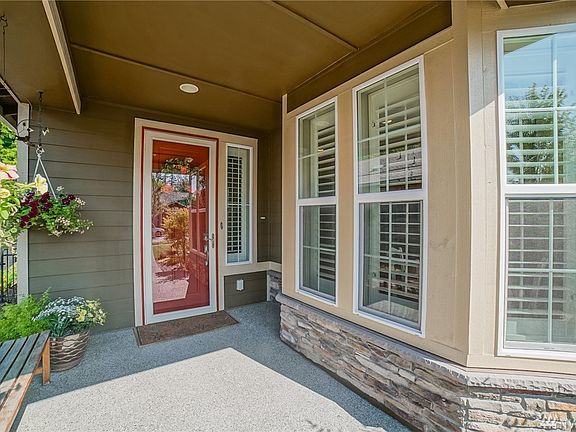 2nd image of 14507 192nd Avenue Ct E