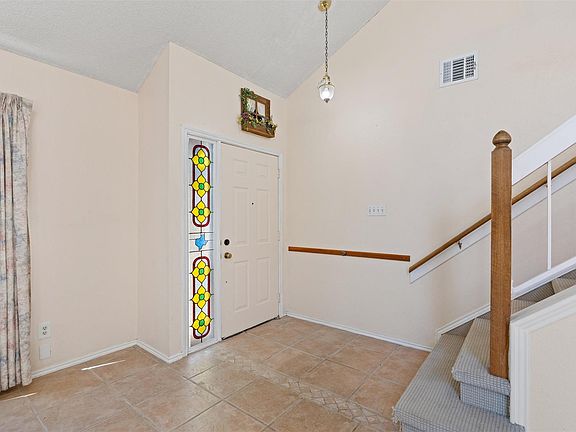 3rd image of 12319 Yarmont Way