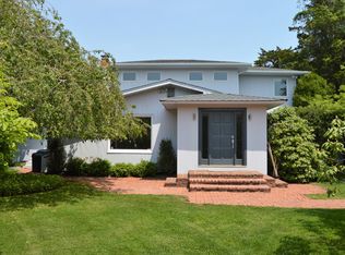 287 Rose Hill Rd, Water Mill, NY 11976