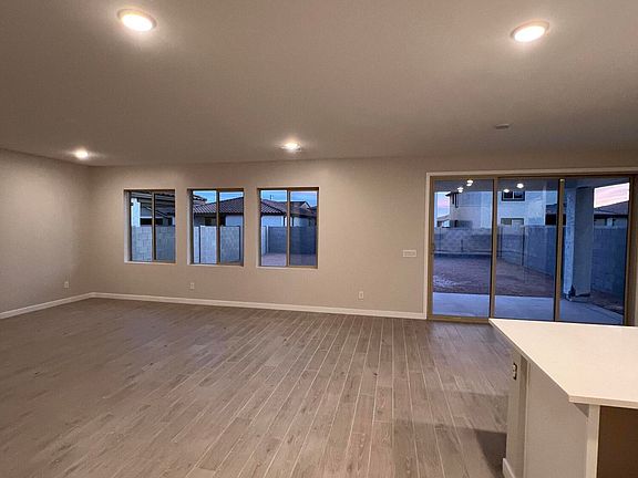 3rd image of 18243 W LARKSPUR Drive