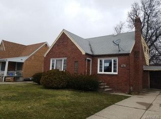98 Campbell Rd, Cheektowaga, NY 14215