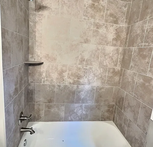 2430 Raleigh Lagrange Dr — Photo 17